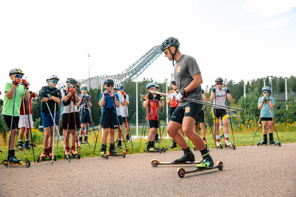 Bilde fra Bull sommerskiskole i Holmenkollen